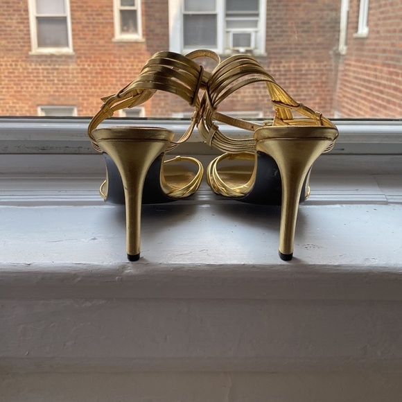 LAUREN Ralph Lauren gold strappy heel, size 7 - Picture 5 of 6